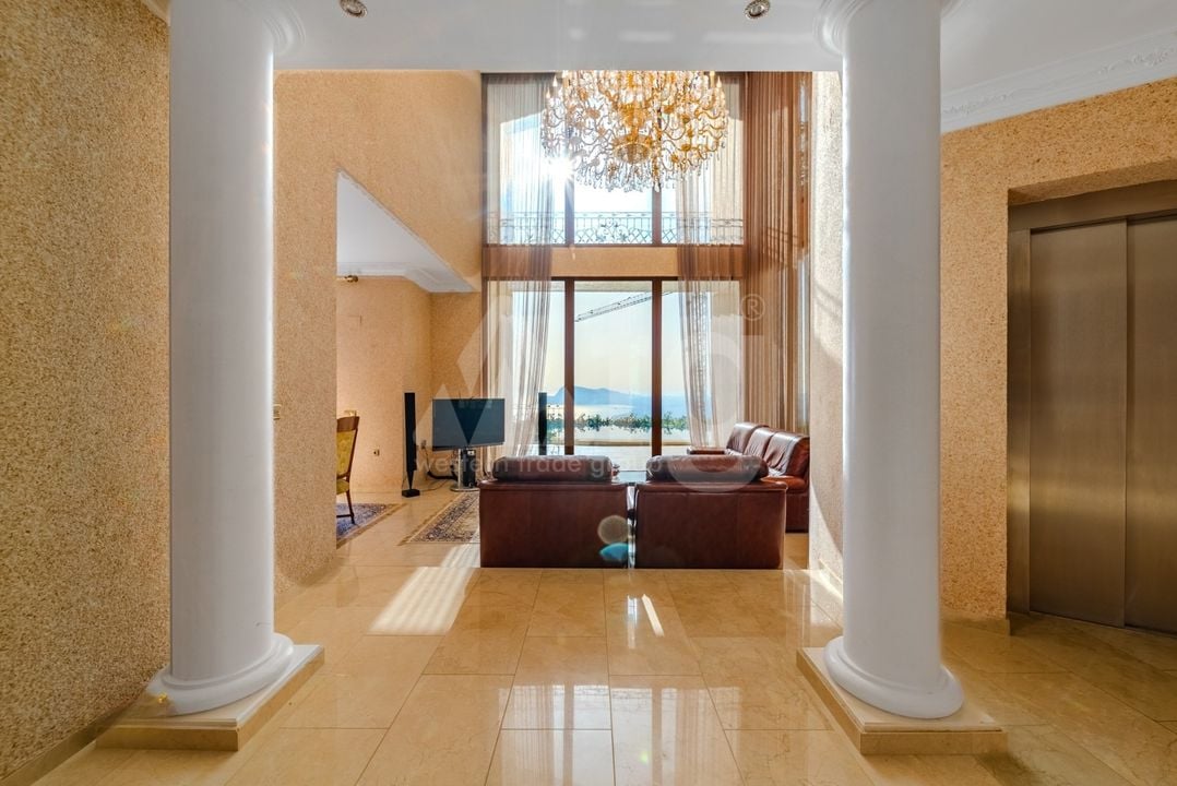 5 bedroom Villa in Altea Hills - LR70693 - Photo - 2