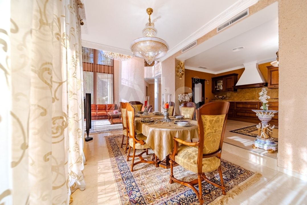 5 bedroom Villa in Altea Hills - LR70693 - Photo - 4