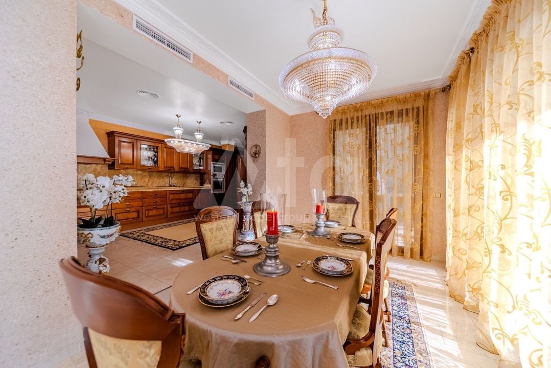5 bedroom Villa in Altea Hills - LR70693 - Photo - 6