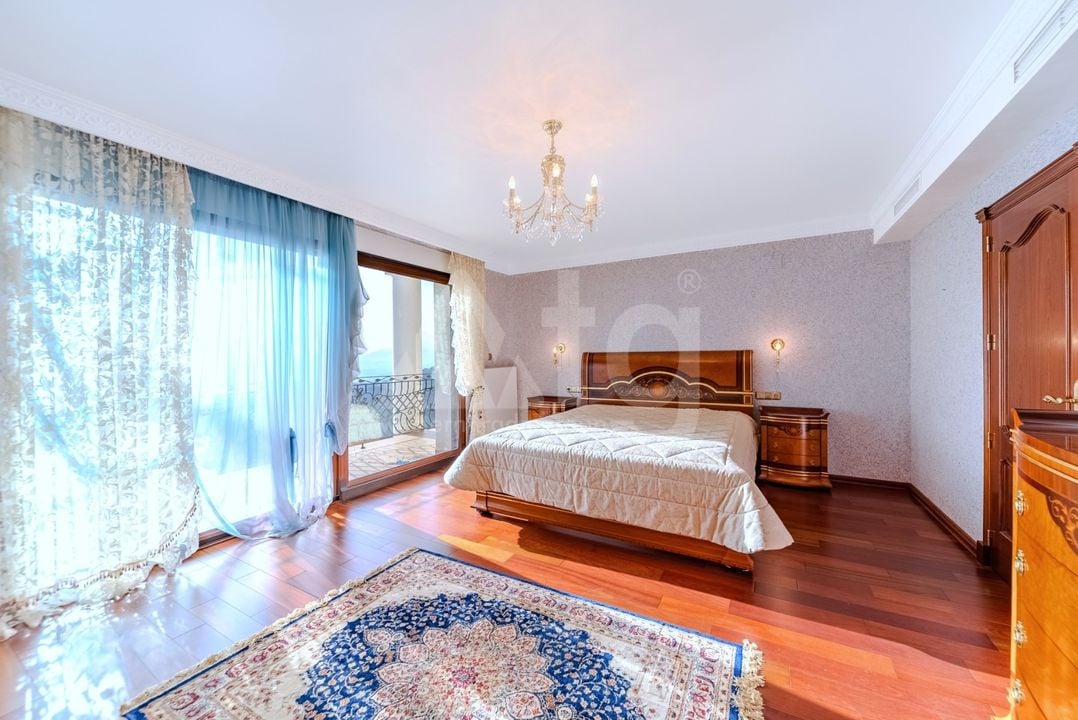 5 bedroom Villa in Altea Hills - LR70693 - Photo - 13