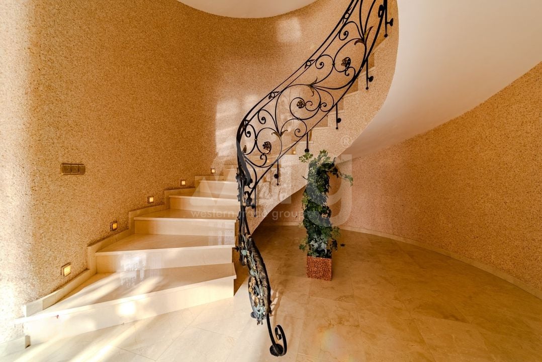 5 bedroom Villa in Altea Hills - LR70693 - Photo - 24