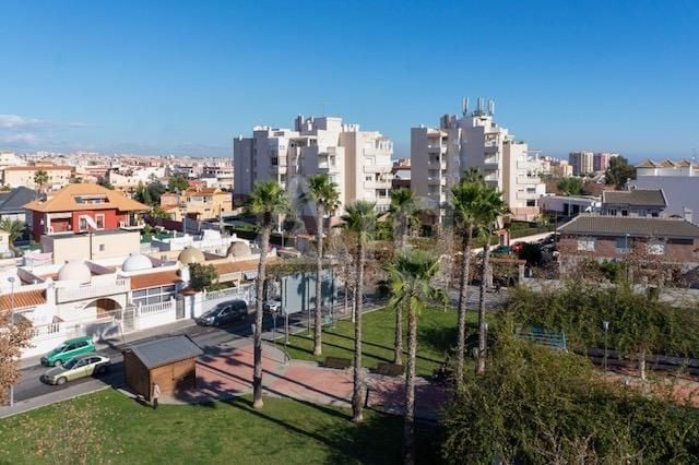 Penthouse de 3 chambres à Torrevieja - CT70999 - Photo - 30