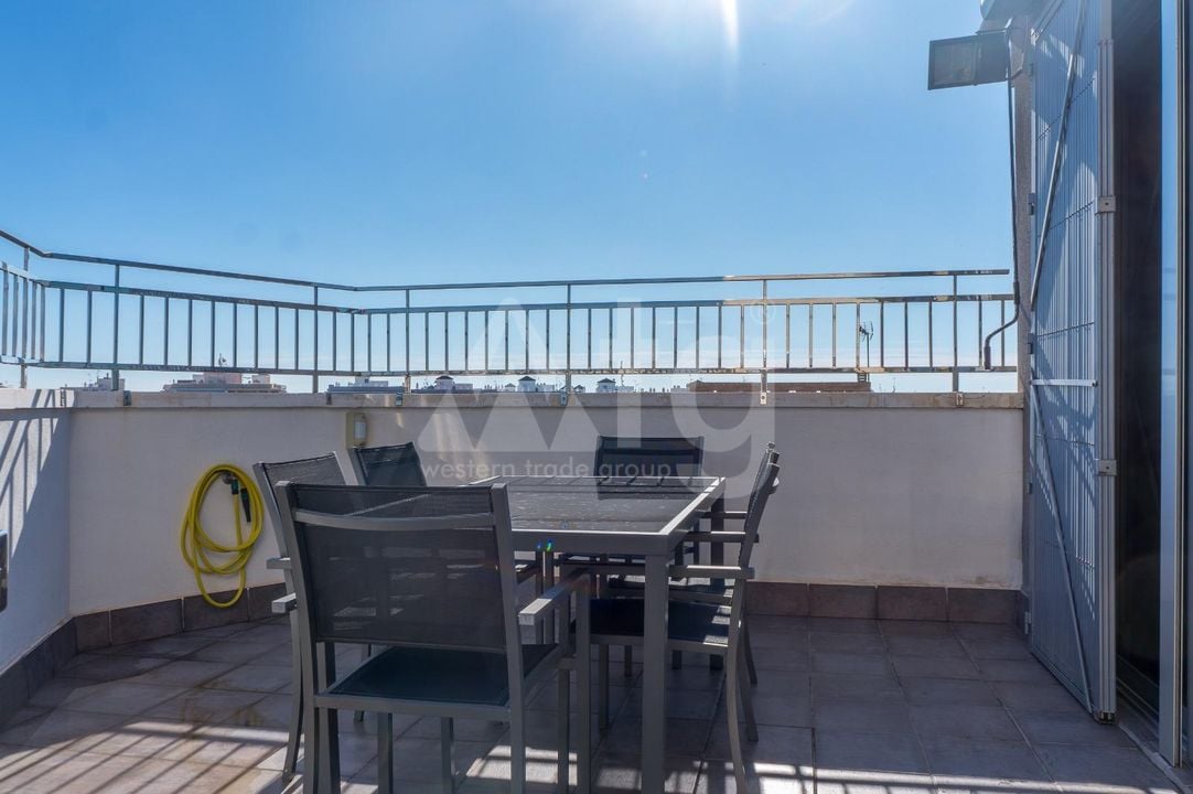 Penthouse de 3 chambres à Torrevieja - CT70999 - Photo - 27