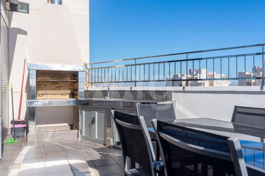 Penthouse de 3 chambres à Torrevieja - CT70999 - Photo - 29