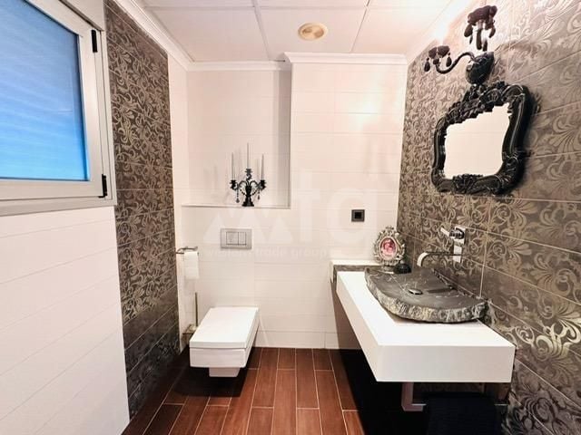 Penthouse de 3 chambres à Torrevieja - CT70999 - Photo - 20