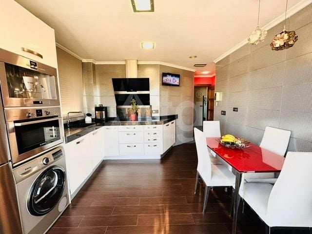 Penthouse de 3 chambres à Torrevieja - CT70999 - Photo - 9