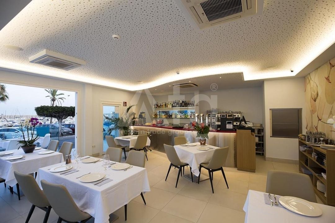 8 bedroom Villa in Altea - TWTG108353 - Photo - 4