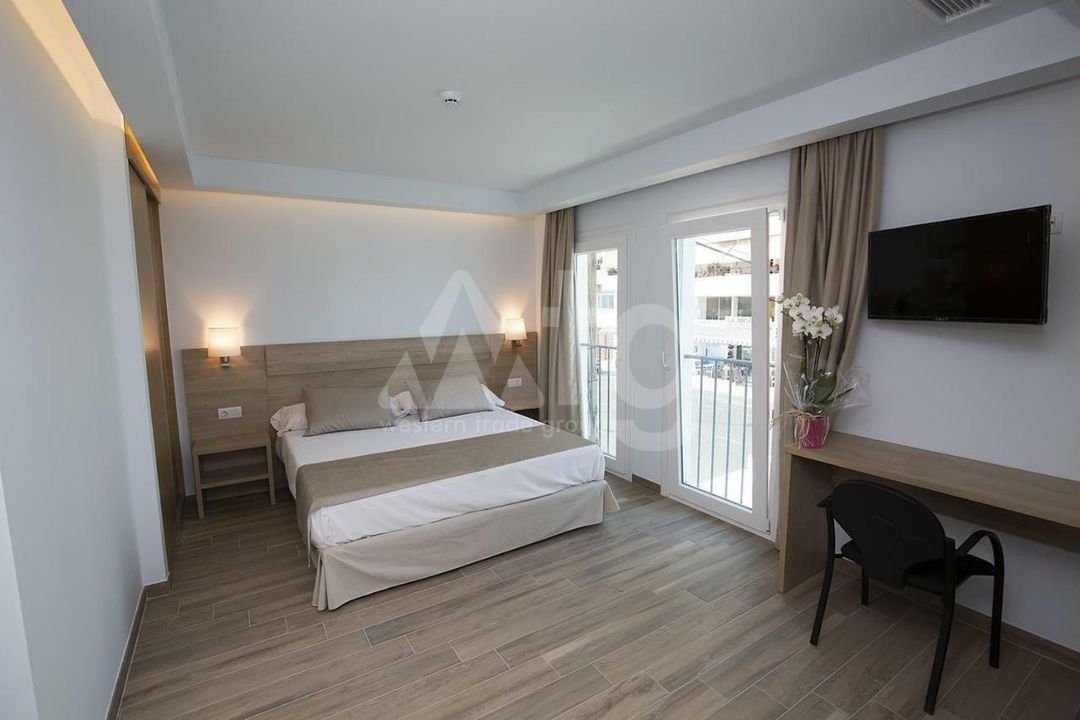 8 bedroom Villa in Altea - TWTG108353 - Photo - 12