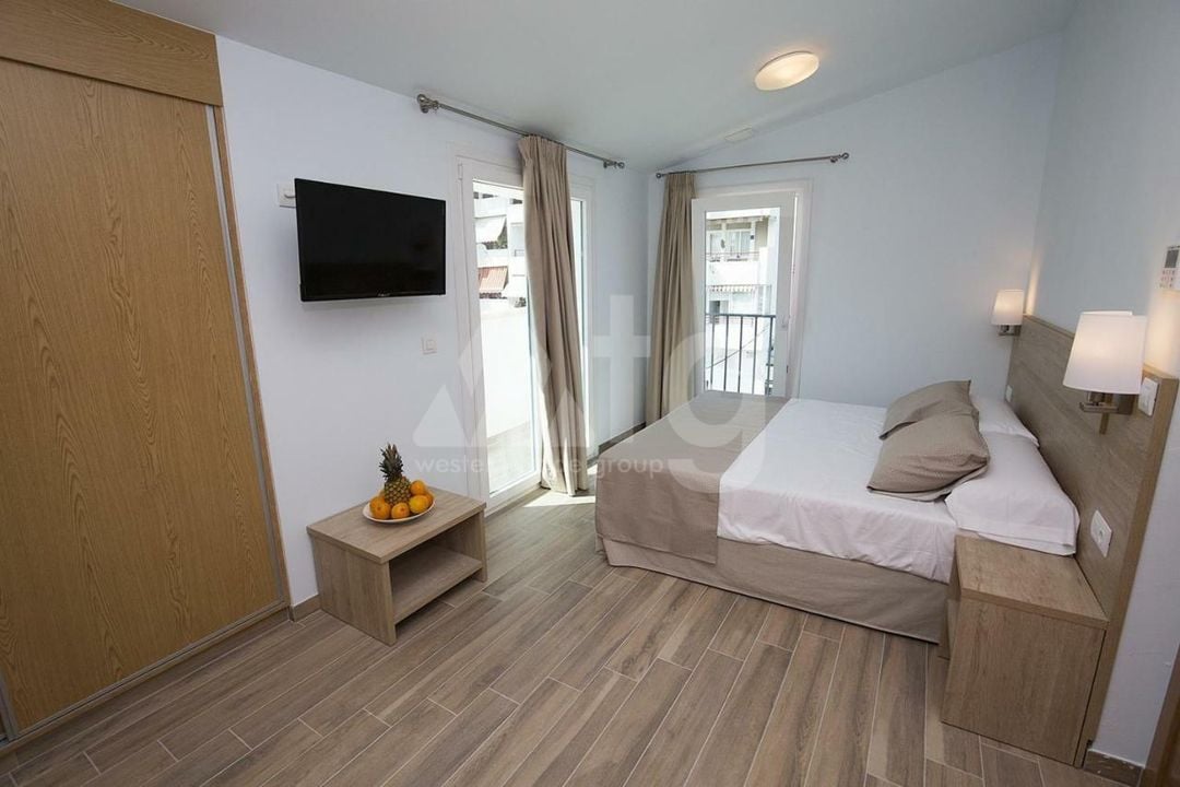8 bedroom Villa in Altea - TWTG108353 - Photo - 11