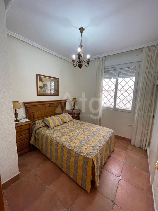 4 bedroom Villa in Torrevieja - LR73713 - Photo - 11