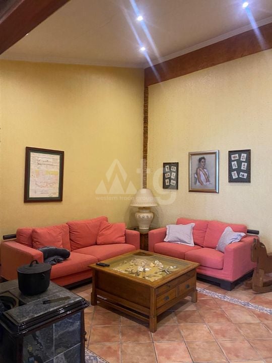 3 bedroom Townhouse in Torrevieja - LR73941 - Photo - 2