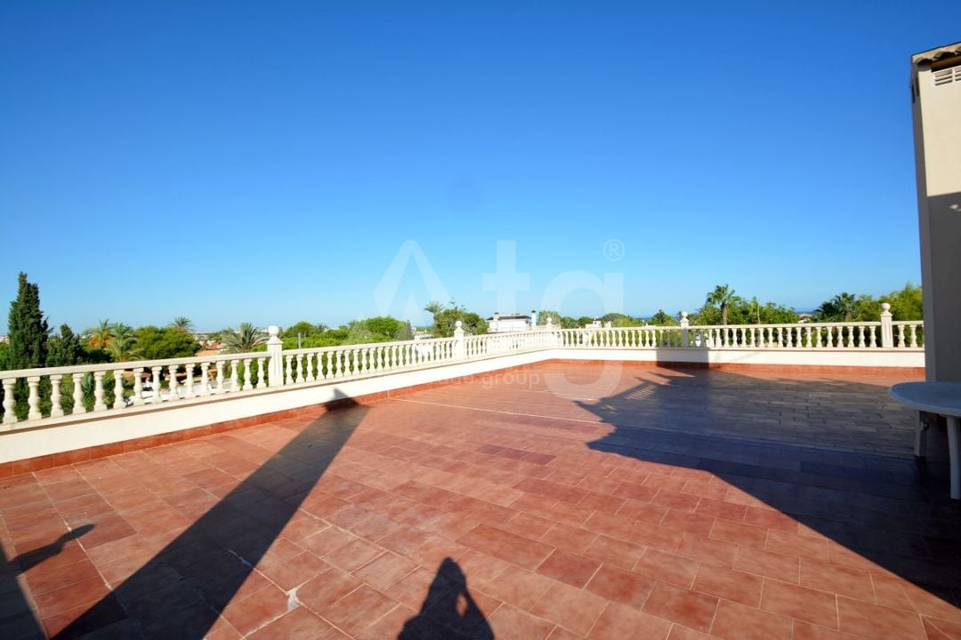 9 bedroom Villa in Cabo Roig - LCP74819 - Photo - 33