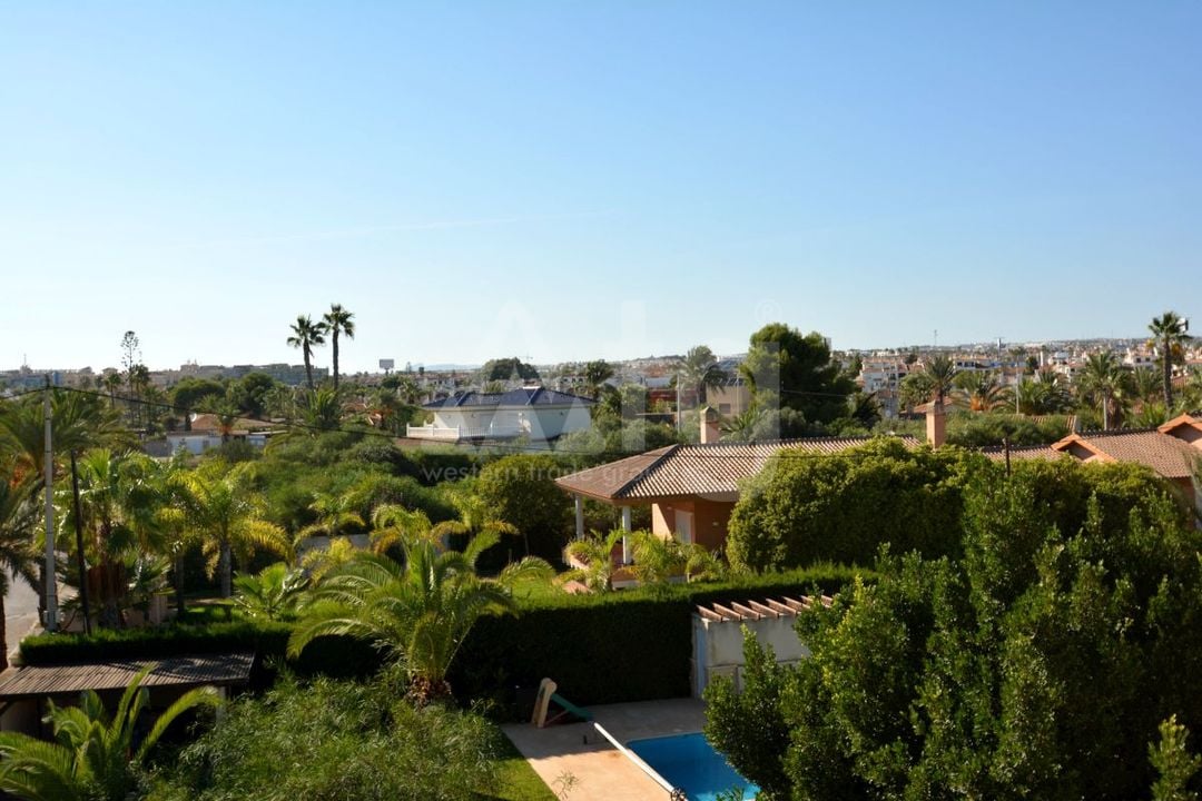 9 bedroom Villa in Cabo Roig - LCP74819 - Photo - 45