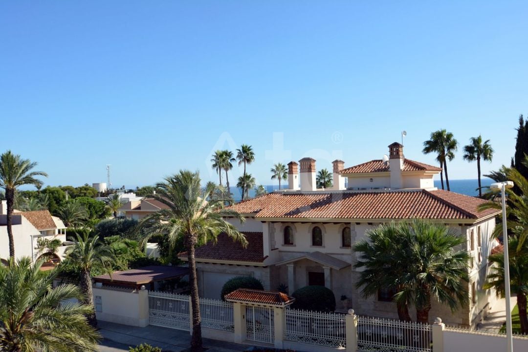 9 bedroom Villa in Cabo Roig - LCP74819 - Photo - 42