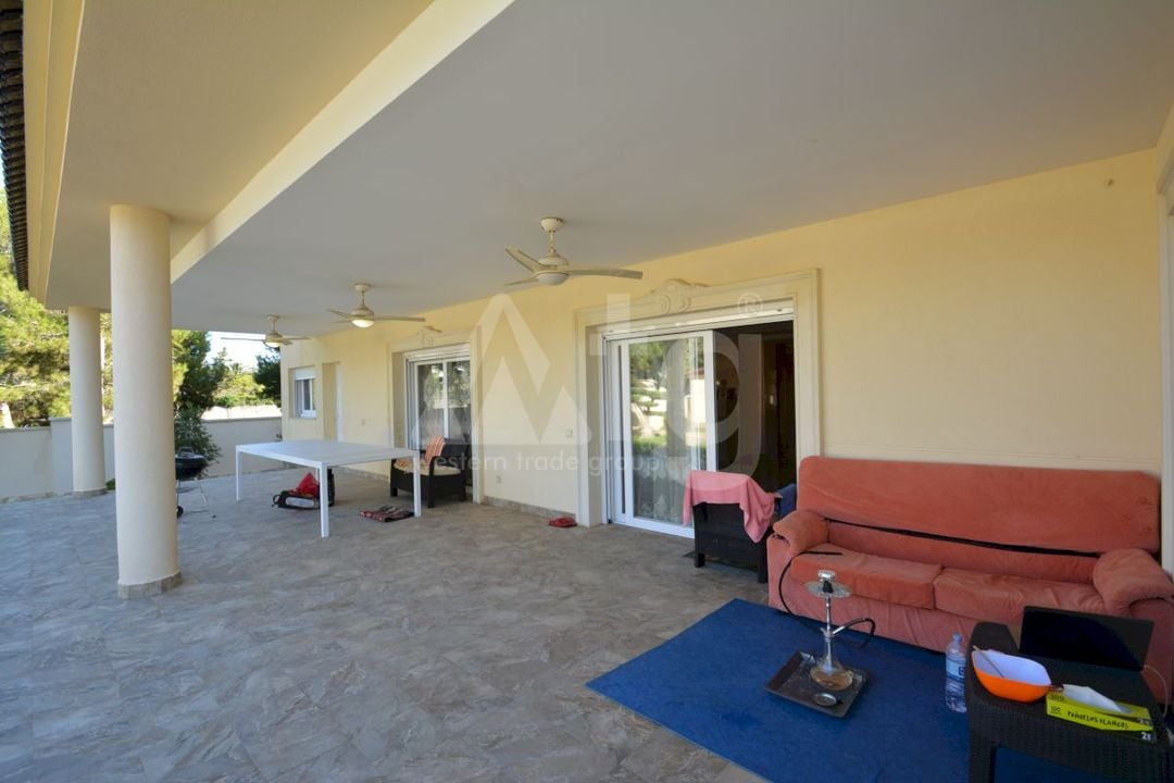 9 bedroom Villa in Cabo Roig - LCP74819 - Photo - 36