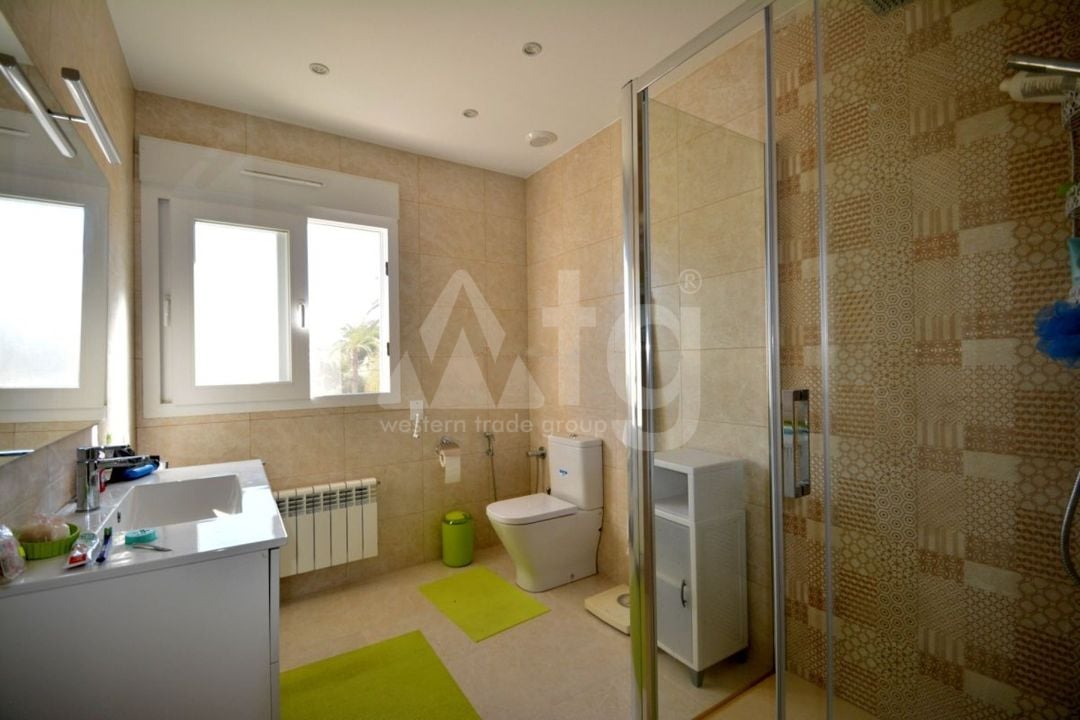 9 bedroom Villa in Cabo Roig - LCP74819 - Photo - 28