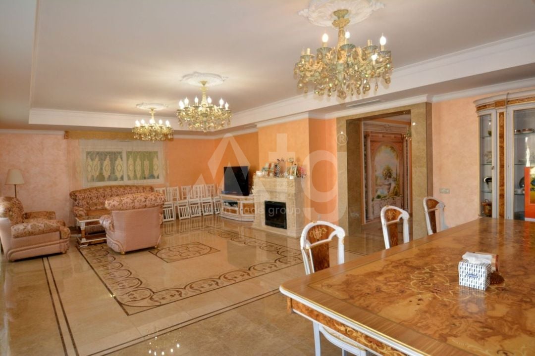 9 bedroom Villa in Cabo Roig - LCP74819 - Photo - 8