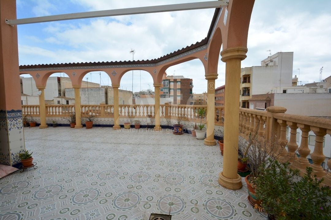8 bedroom Villa in Guardamar del Segura - LCP74825 - Photo - 19