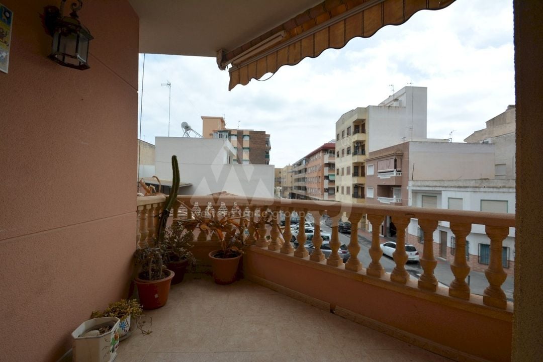 8 bedroom Villa in Guardamar del Segura - LCP74825 - Photo - 20
