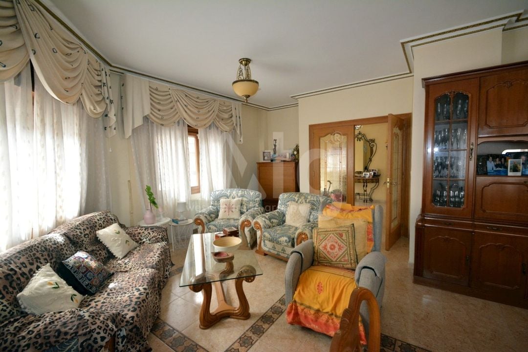 8 bedroom Villa in Guardamar del Segura - LCP74825 - Photo - 3