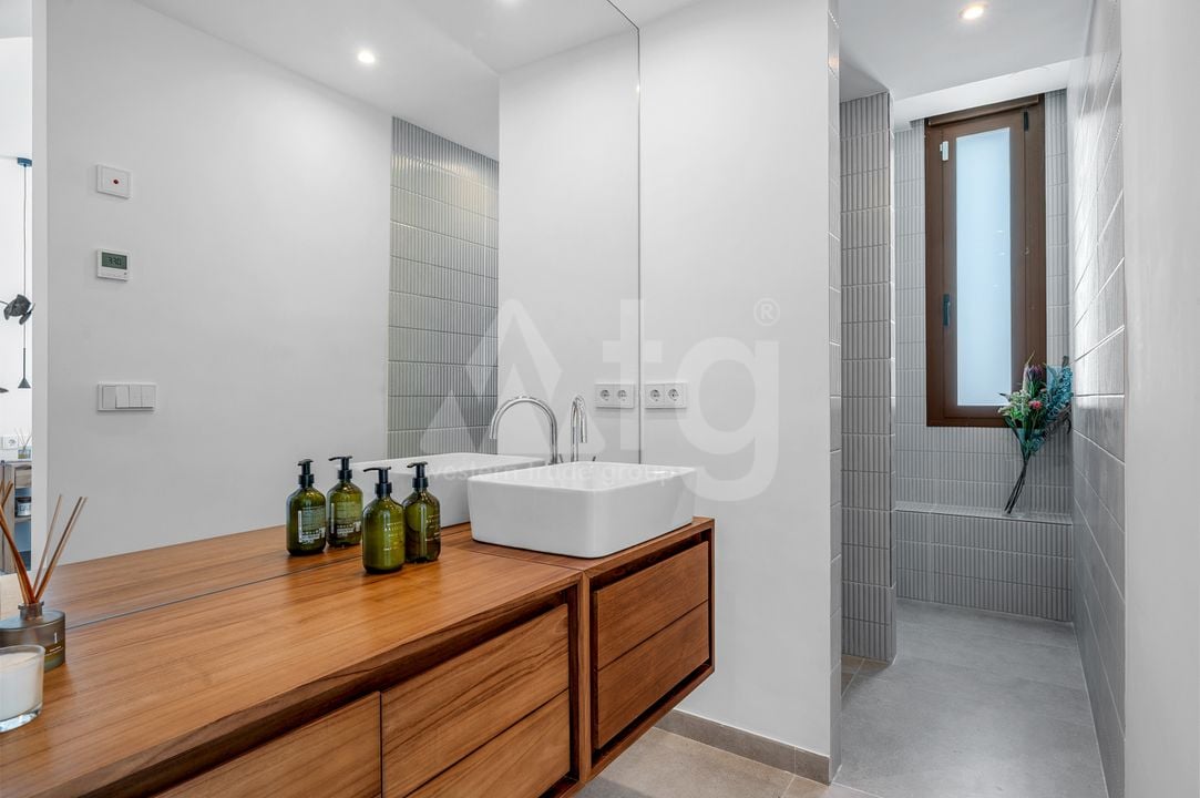 4 bedroom Villa in Algorfa - LAI142321 - Photo - 23