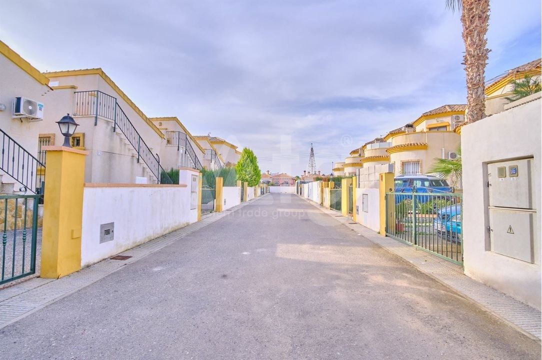 3 bedroom Villa in Los Montesinos - SLN75895 - Photo - 10