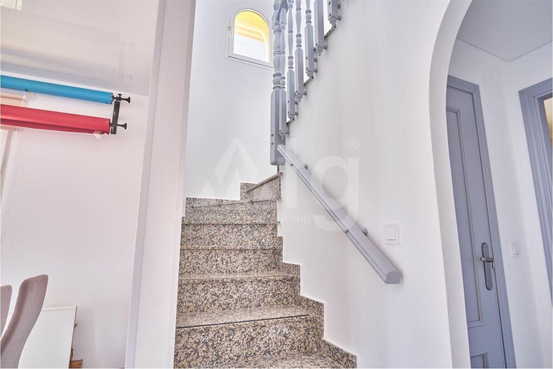 3 bedroom Villa in Los Montesinos - SLN75895 - Photo - 5
