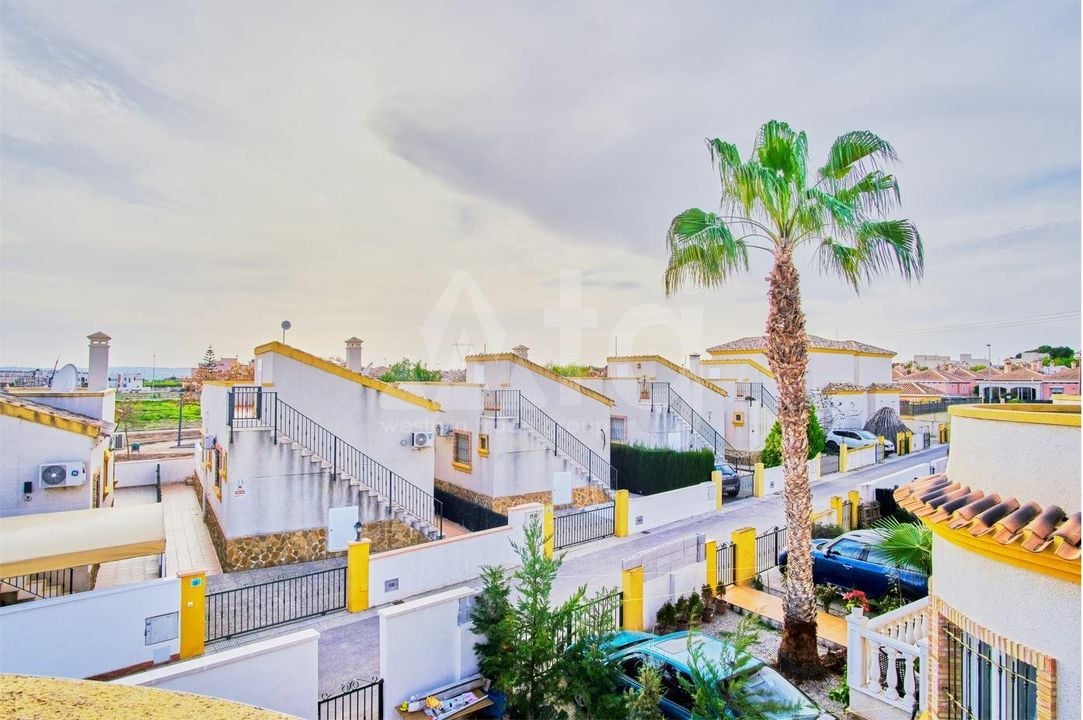 3 bedroom Villa in Los Montesinos - SLN75895 - Photo - 11