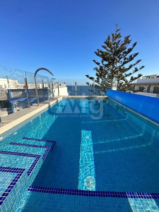 Penthouse de 2 chambres à Torrevieja - SV76290 - Photo - 14