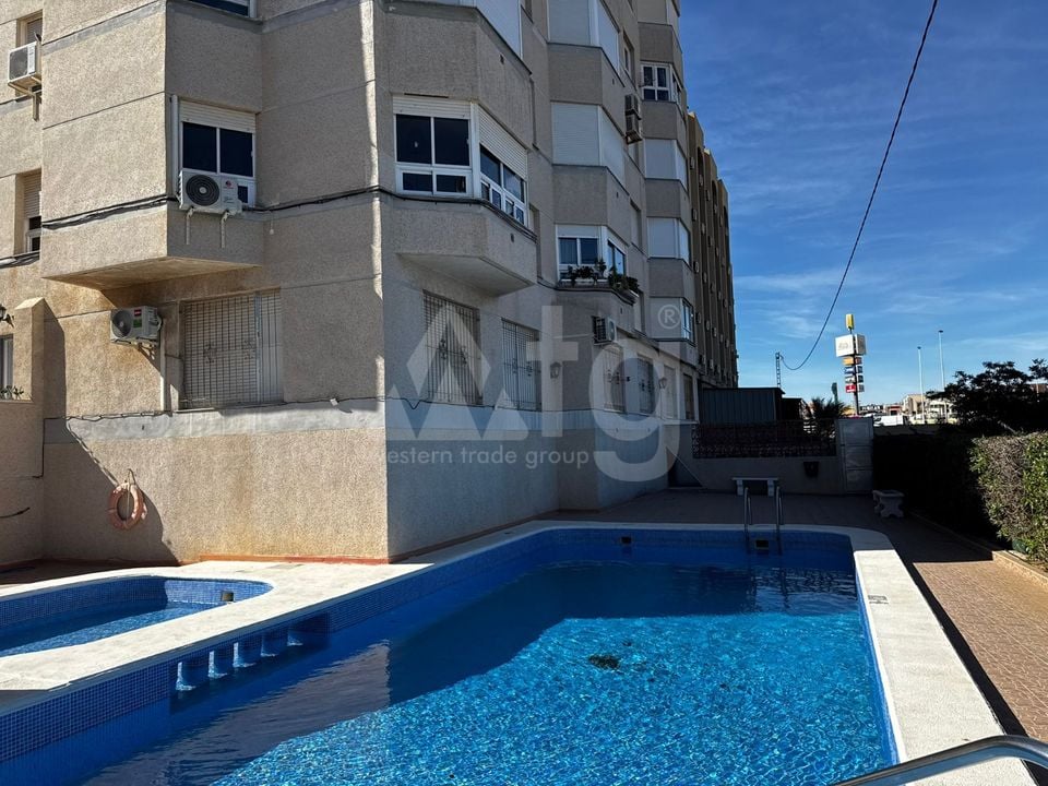 Appartement de 2 chambres à Punta Prima - LR76508 - Photo - 1