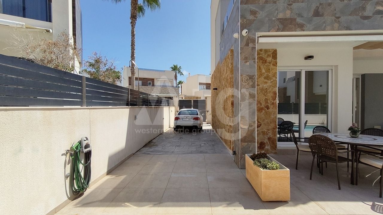 3 bedroom Villa in La Mata - CAA76541 - Photo - 29