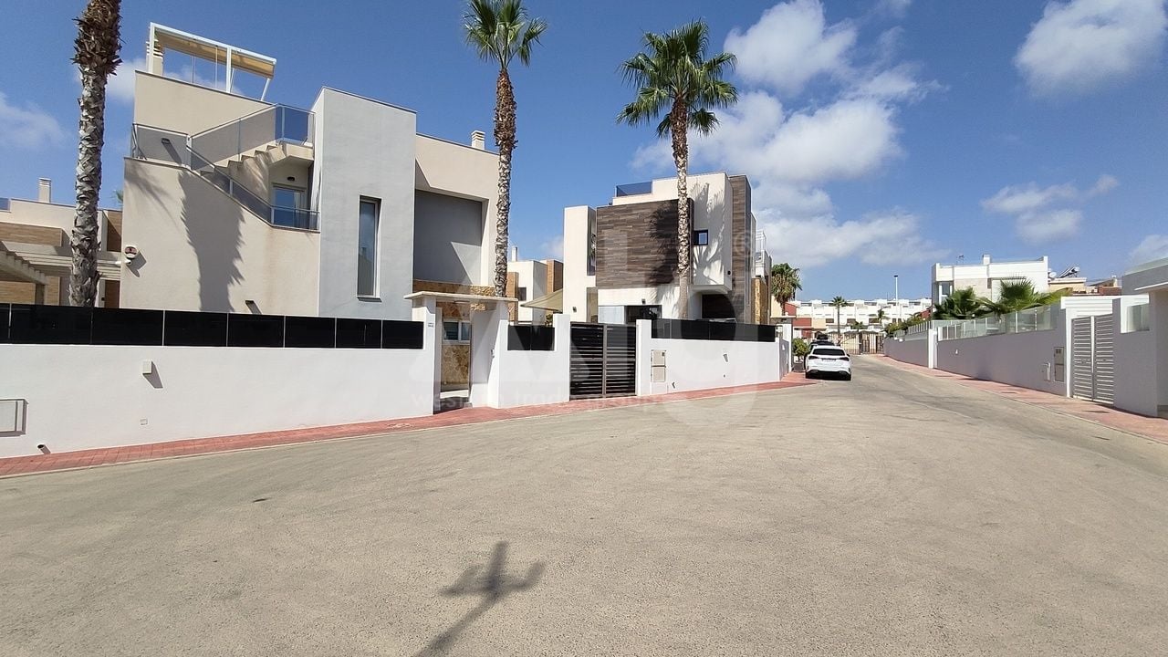 3 bedroom Villa in La Mata - CAA76541 - Photo - 43