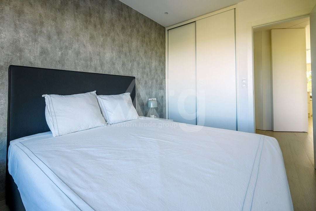 3 bedroom Apartment in Las Colinas - EES76724 - Photo - 17
