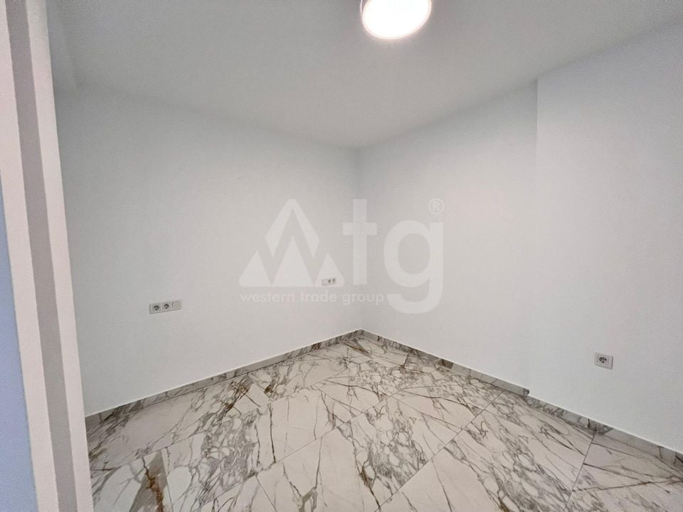 1 Schlafzimmer Appartement in Torrevieja - VEC77167 - Foto - 8