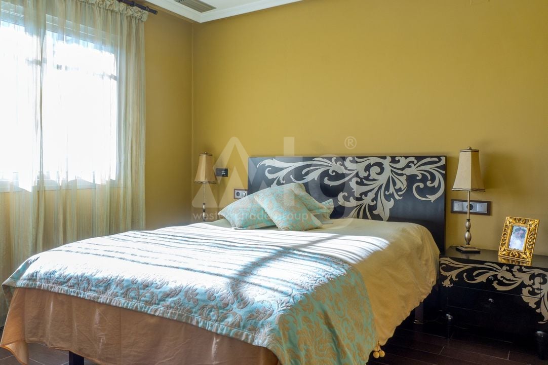 Casă Duplex cu 3 dormitoare în Torrevieja - NSP77256 - Imagini - 4