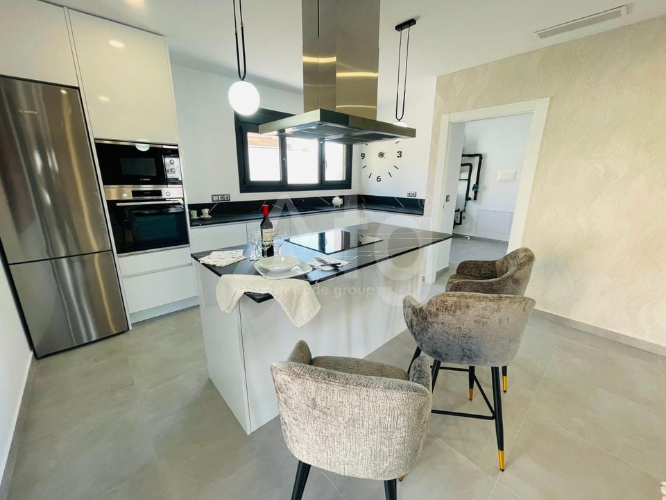 Villa de 5 chambres à Torrevieja - NSP77309 - Photo - 8