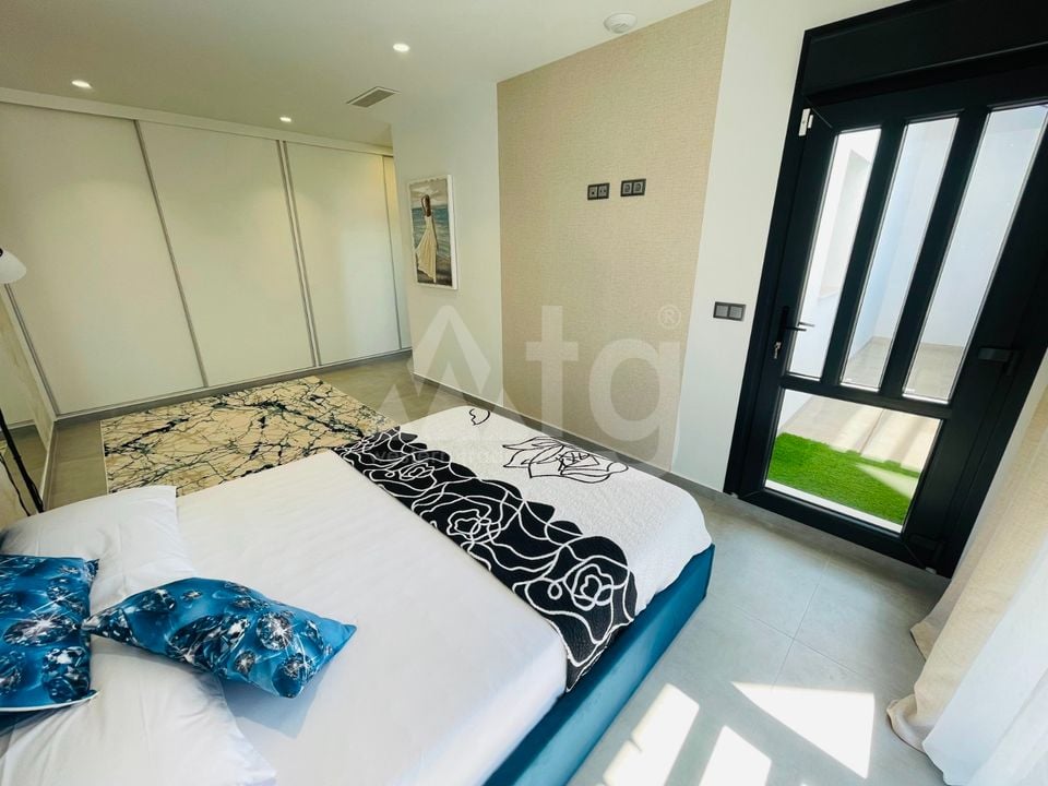 Villa de 5 chambres à Torrevieja - NSP77309 - Photo - 18