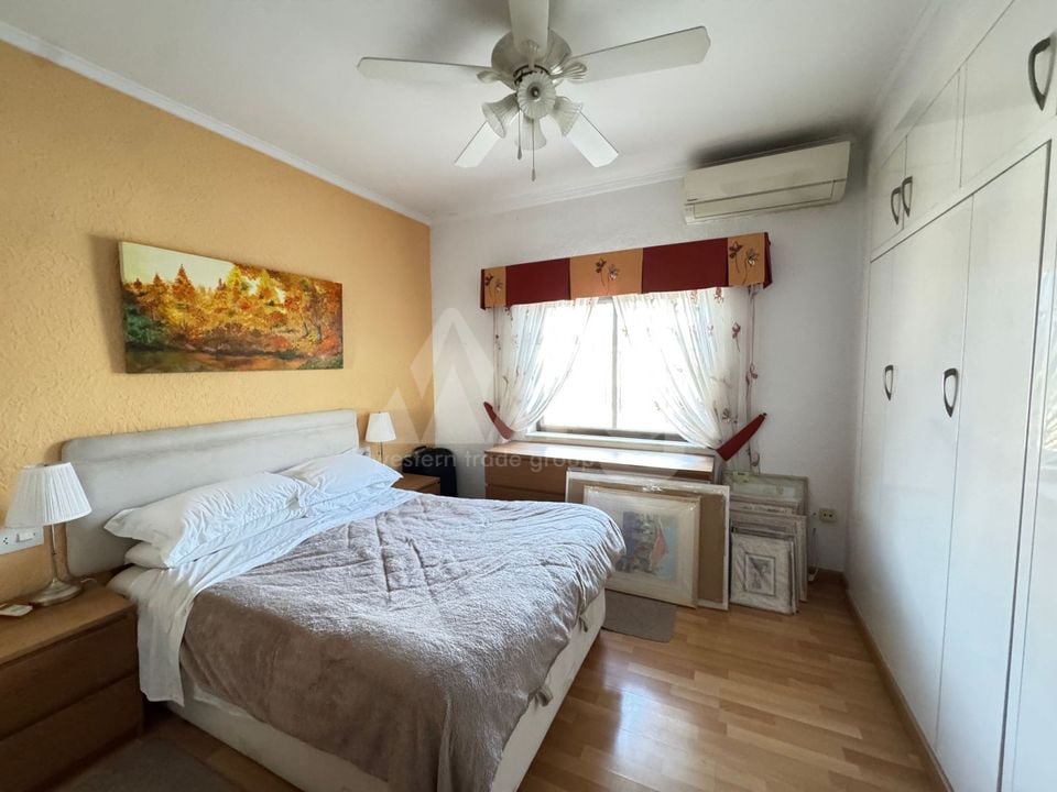 3 bedroom Villa in Cabo Roig - DP77462 - Photo - 8