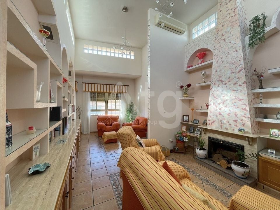Villa de 4 chambres à La Unión - MRQ77467 - Photo - 5