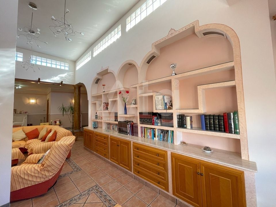Villa de 4 chambres à La Unión - MRQ77467 - Photo - 7