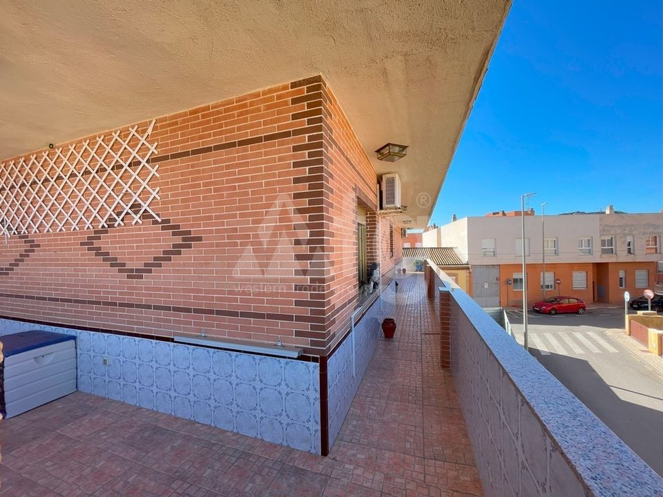 Villa de 4 chambres à La Unión - MRQ77467 - Photo - 37