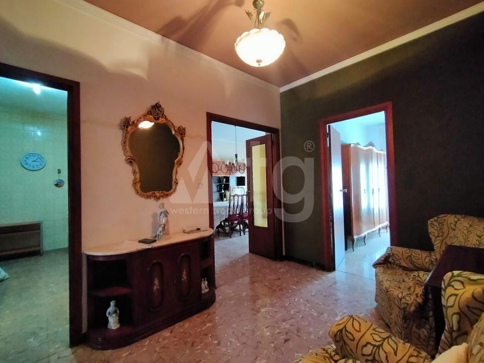 5 bedroom Townhouse in Orba - OH79516 - Photo - 6