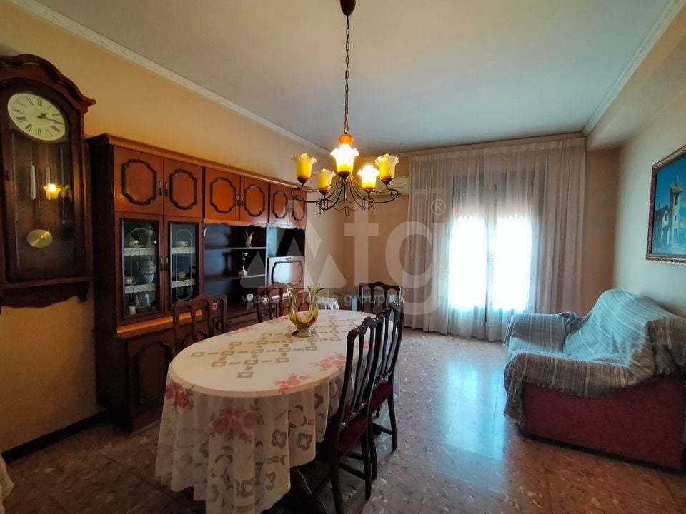 5 bedroom Townhouse in Orba - OH79516 - Photo - 1