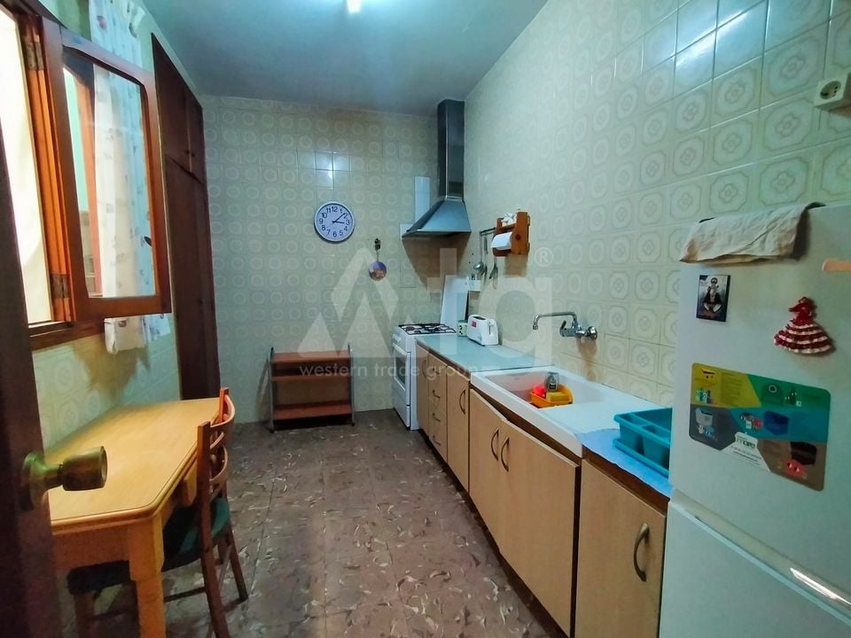 5 bedroom Townhouse in Orba - OH79516 - Photo - 4