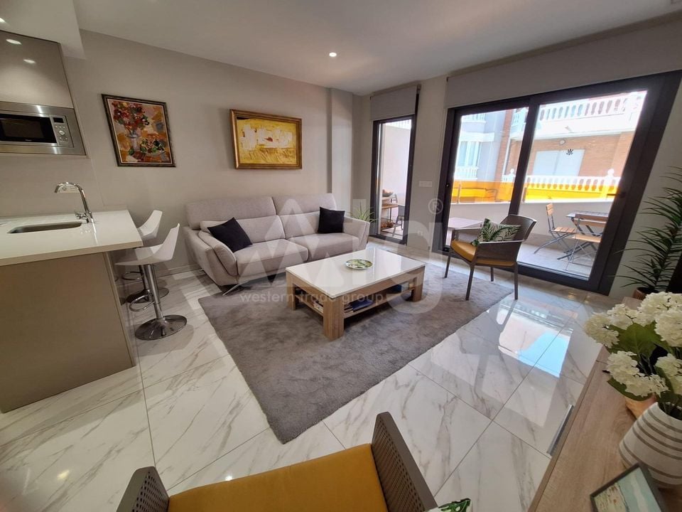 Appartement de 2 chambres à Torrevieja - SHL80097 - Photo - 2