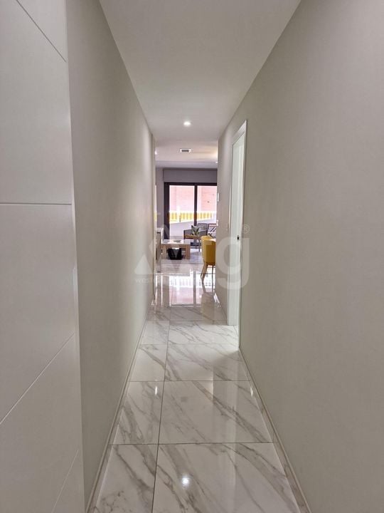 Appartement de 2 chambres à Torrevieja - SHL80097 - Photo - 15