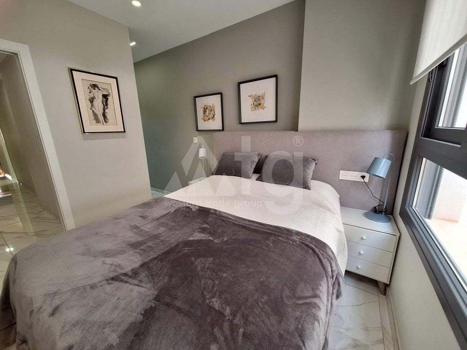 Appartement de 2 chambres à Torrevieja - SHL80097 - Photo - 8