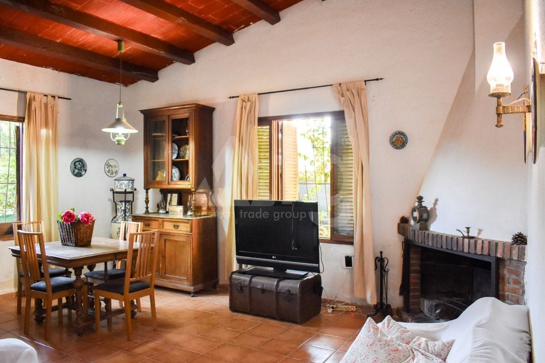 4 bedroom Villa in Orihuela Costa - SV81253 - Photo - 3