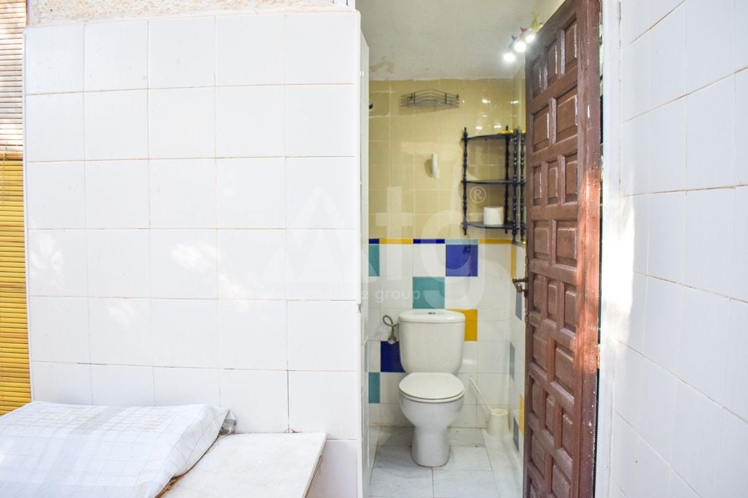 4 bedroom Villa in Orihuela Costa - SV81253 - Photo - 18