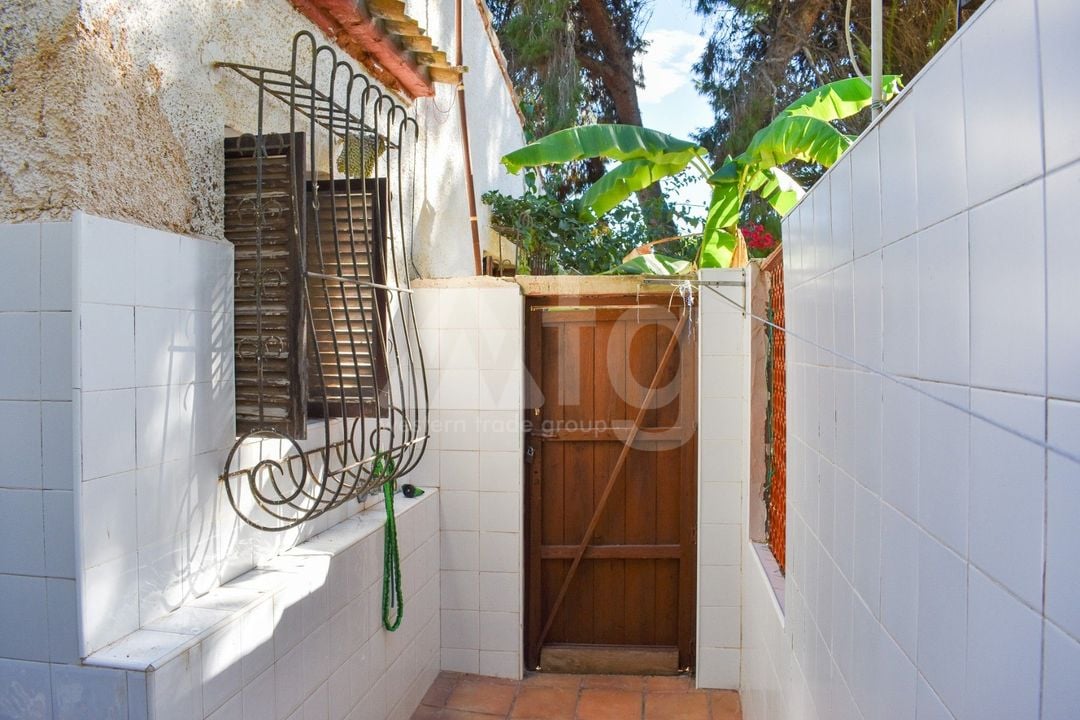 4 bedroom Villa in Orihuela Costa - SV81253 - Photo - 20